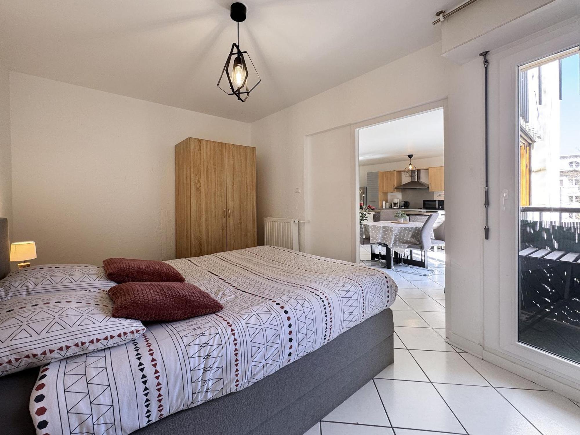 Appartement Chopin Au Coeur De Nancy Bagian luar foto