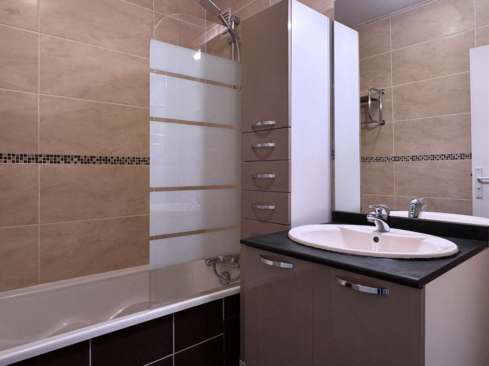 Appartement Chopin Au Coeur De Nancy Bagian luar foto