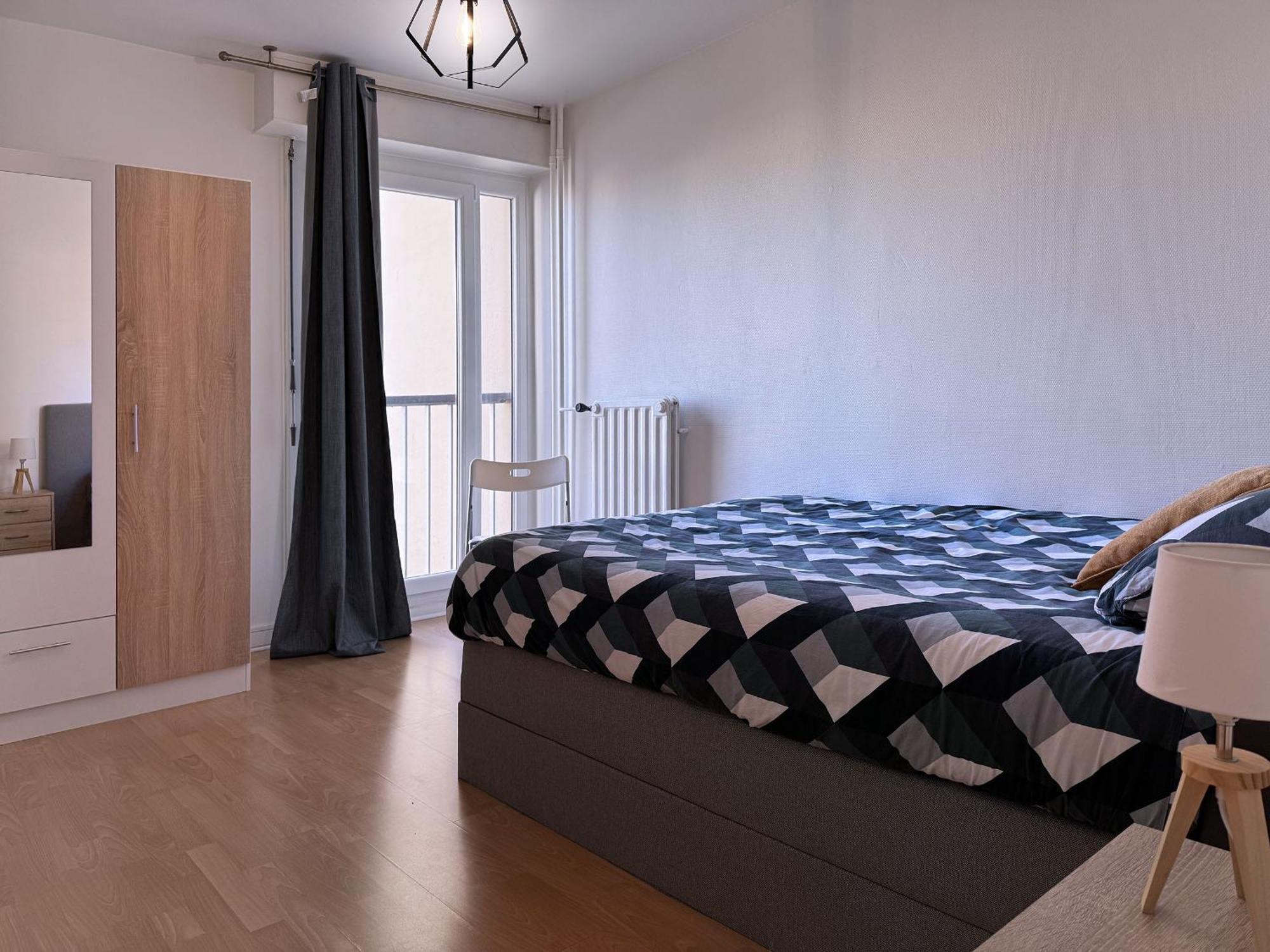 Appartement Chopin Au Coeur De Nancy Bagian luar foto